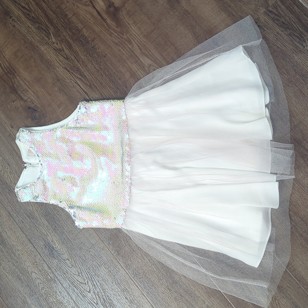🌞 GB Flippy Sequin Dress
